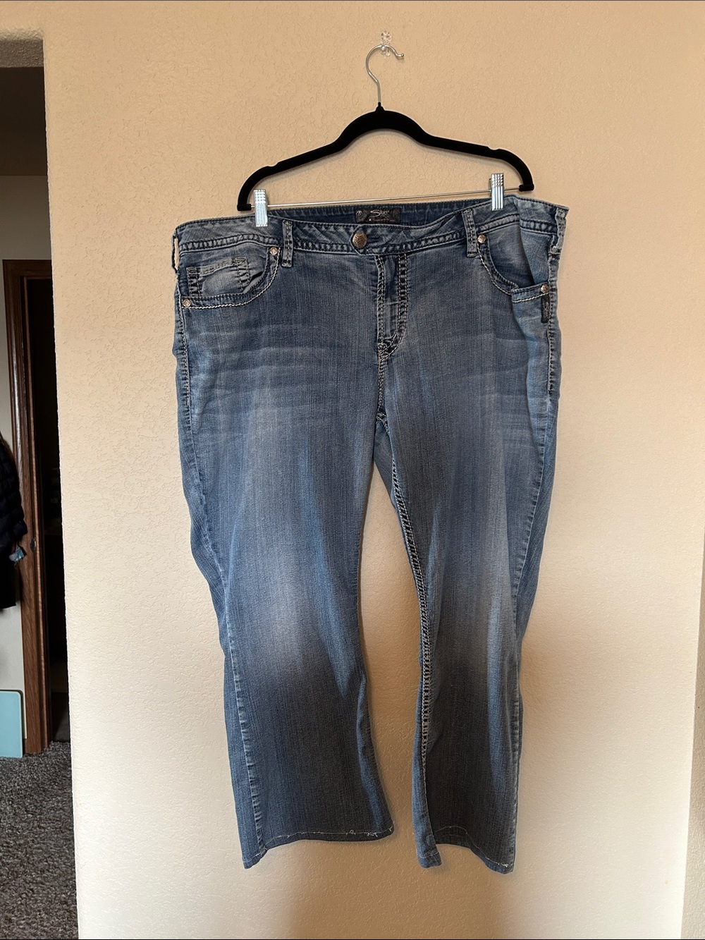 Silver Jeans Co Size 22 Tuesday Bootcut Jeans Embroidered Pocket Y2K Western